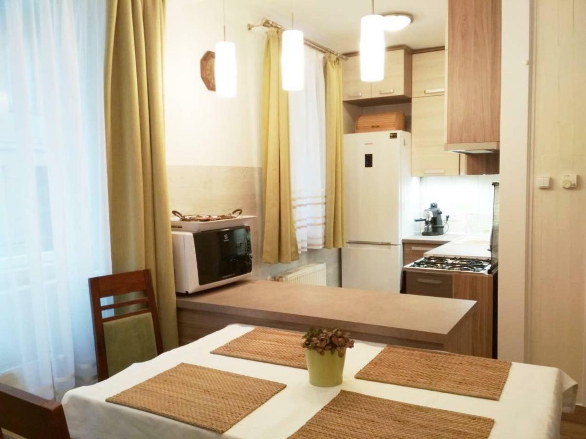 Zsuzsa Apartman 布达佩斯 外观 照片
