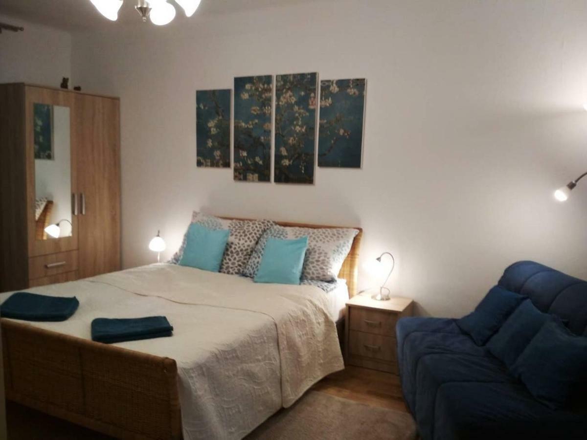 Zsuzsa Apartman 布达佩斯 外观 照片