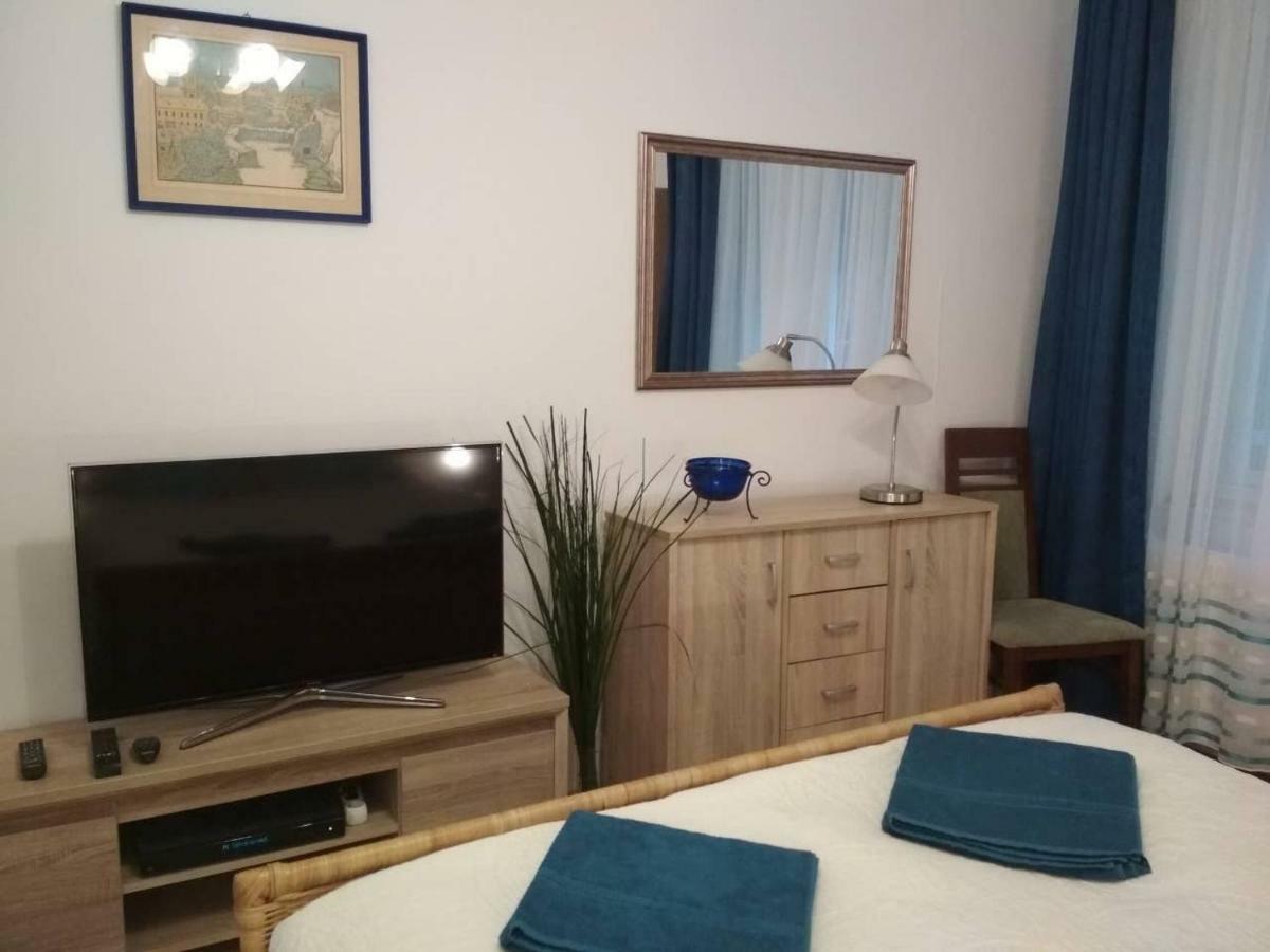 Zsuzsa Apartman 布达佩斯 外观 照片